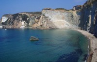 /album/tour-di-ponza/ponza-traghetti-spiaggia-chiaia-luna-2-jpg/